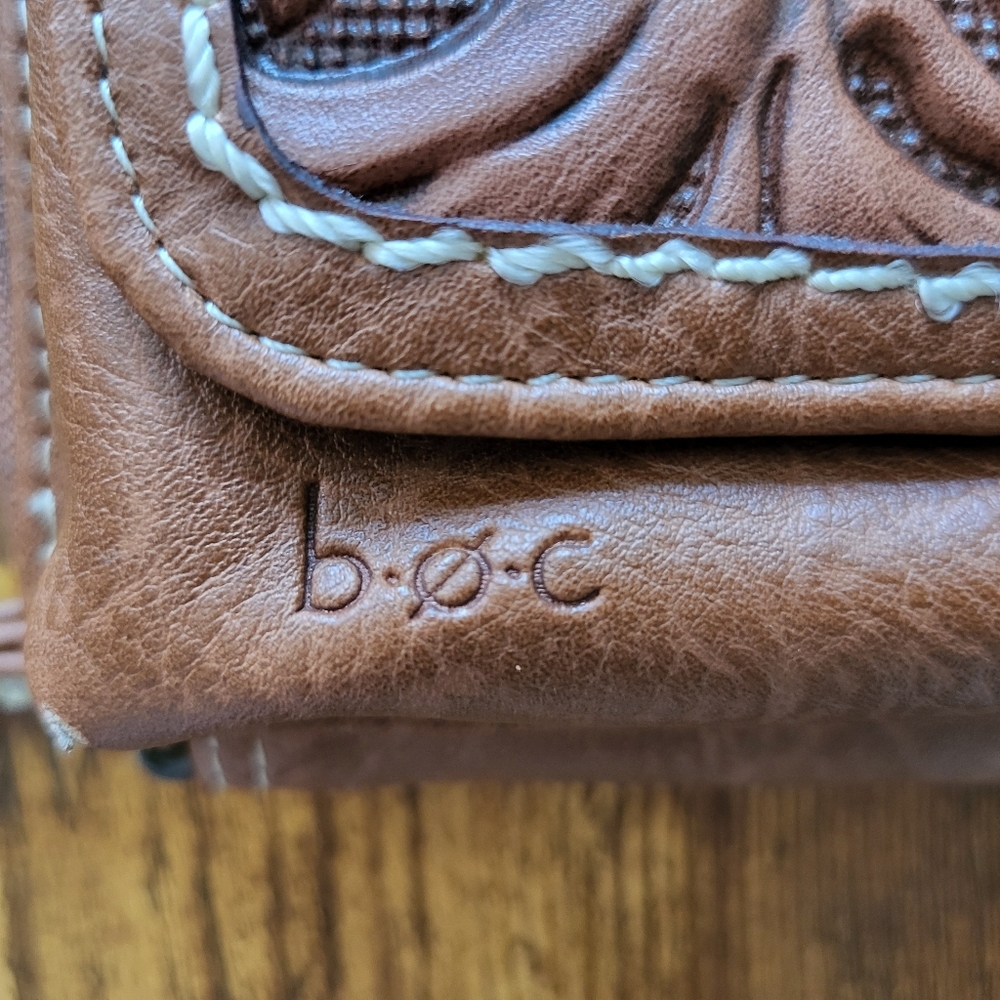B.O.C. Brown Crossbody Bag - Picture 5 of 6